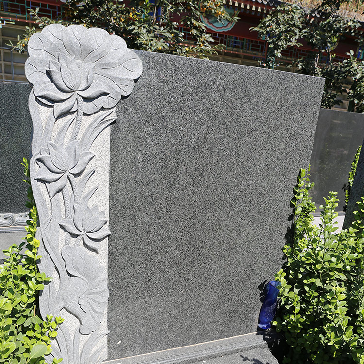 墓碑莲花雕刻